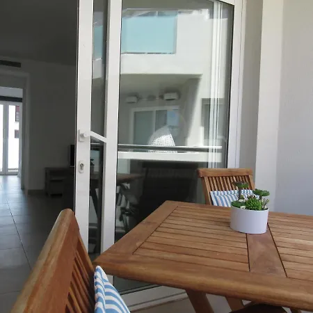 La Rosita Sun Apartments, By Comfortable Luxury * كوراليهو