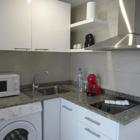 شقة La Rosita Sun Apartments, By Comfortable Luxury *